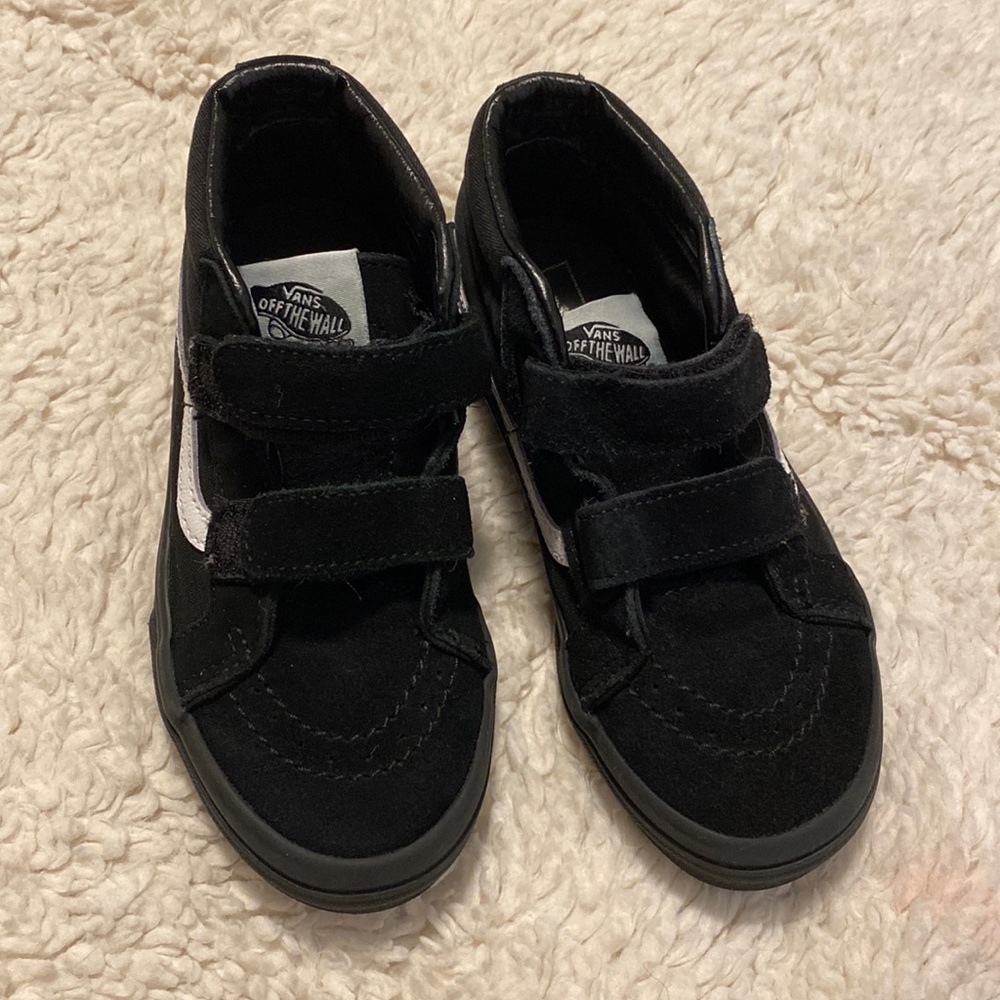 Vans Boys Size 1 Shoes Black & White Vans Sk8-Mid Reissue V Skate Shoe